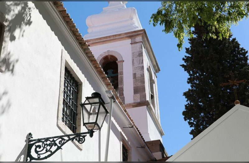 Lisbon: Tower of Saint Georges Castle Church Ticket & Drink - Key Points