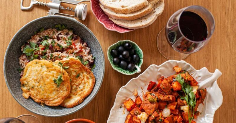 Lisbon: Traditional Portuguese Cooking Class - Key Points