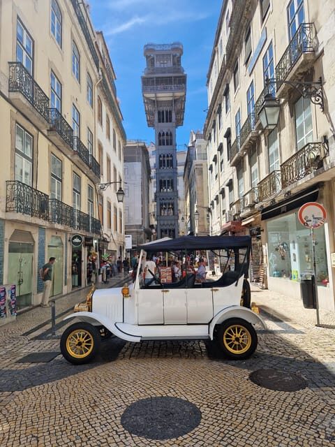 Lisbon: Tuk Tuk 1H30 Tour Old Town Complete with a Old Timer - The Experience: Pros and Cons