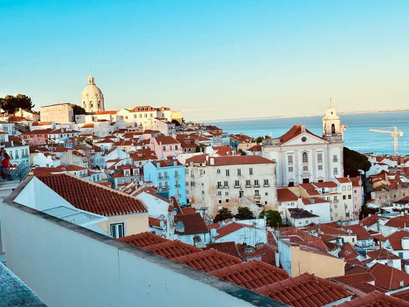 Lisbon Tuk Tuk Tour 1 Hour 30 Min - How the Experience Feels