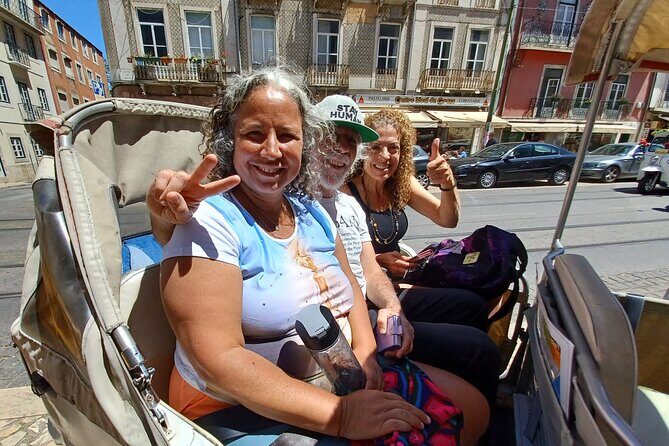 Lisbon Tuk Tuk Tour  1-Hour Old Town Experience - Why You Might Love This Tour