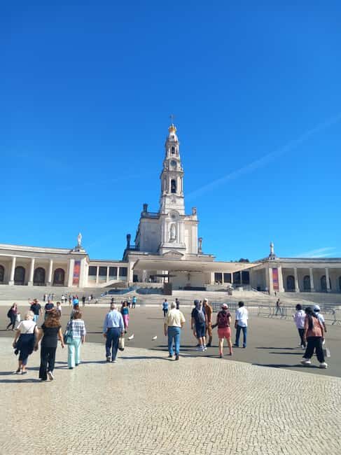 Lisbon - Visit Fátima, Batalha, Nazaré, and Óbidos - Who Should Consider This Tour?