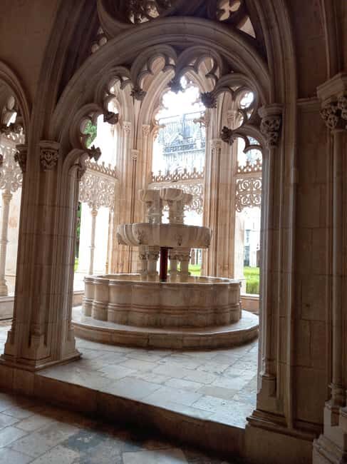 Lisbon - Visit Fátima, Batalha, Nazaré, and Óbidos - Frequently Asked Questions (FAQs)