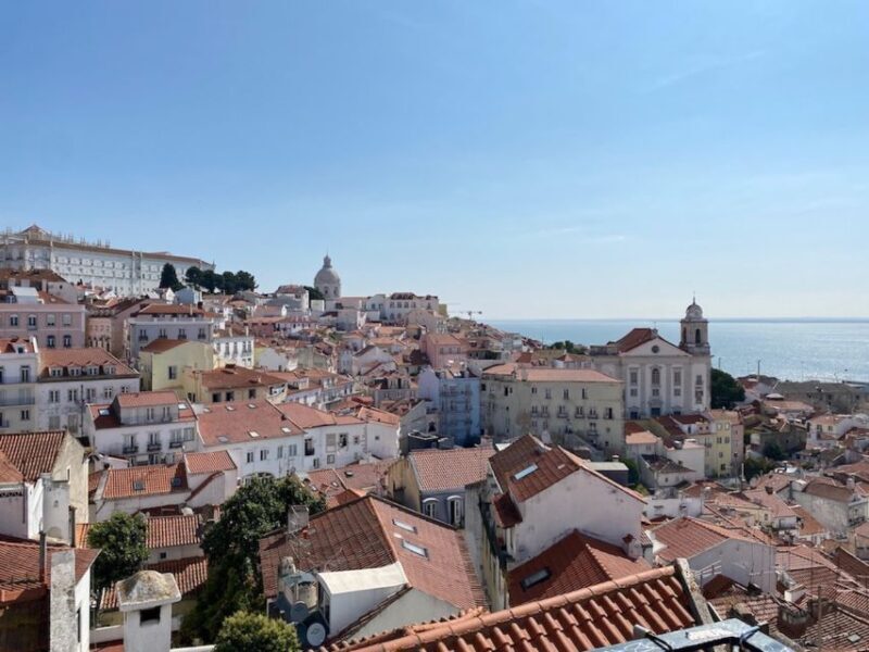 Lisbon: Walking tour for absolute Beginners - Key Points