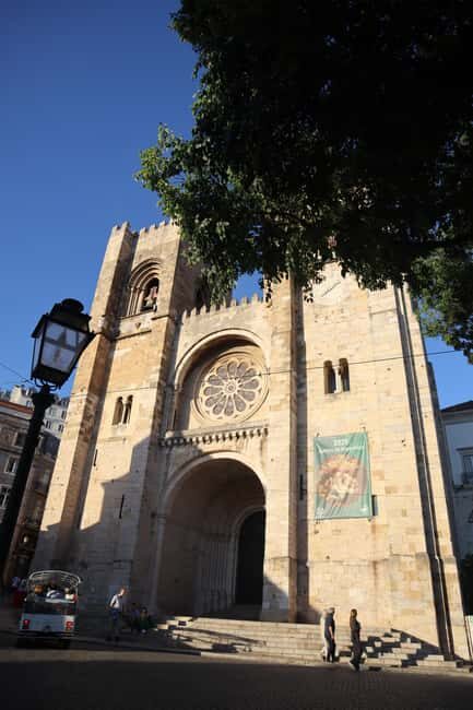 Lisbon: Walking Tour with Local Historian - FAQs