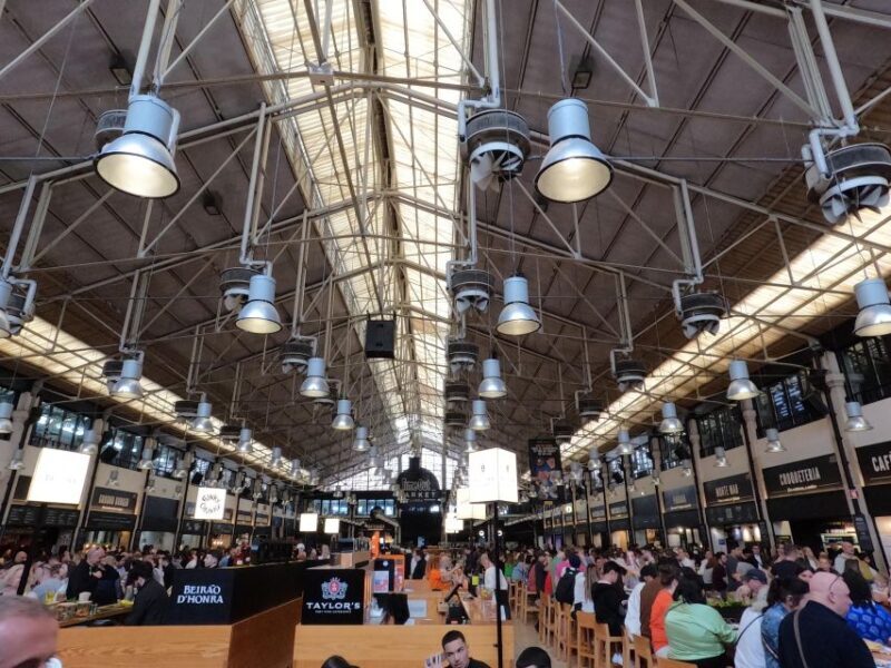 Lisbon:Private guided historical sightseeing Tour by TUK-TUK - What Makes This Tour Stand Out