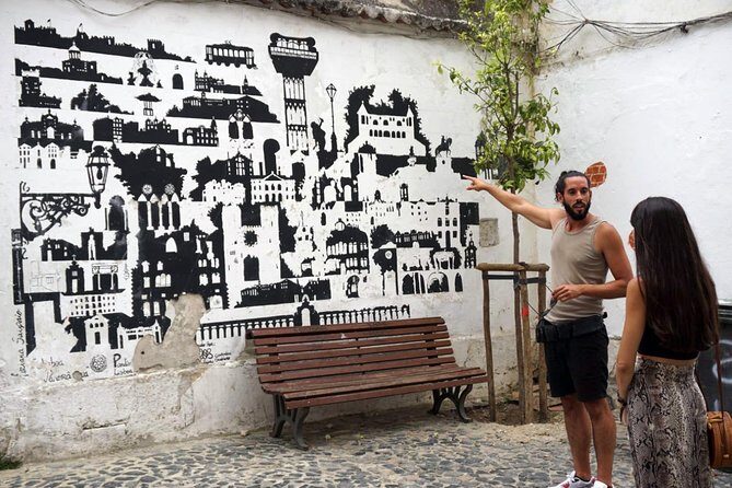 Lisbon's Kickstart Tour with a Local - Miradouro de Santa Luzia: Alfama’s Beautiful Viewpoint