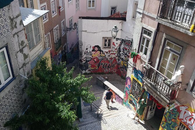 Lisbon's Kickstart Tour with a Local - What’s Included and What’s Not