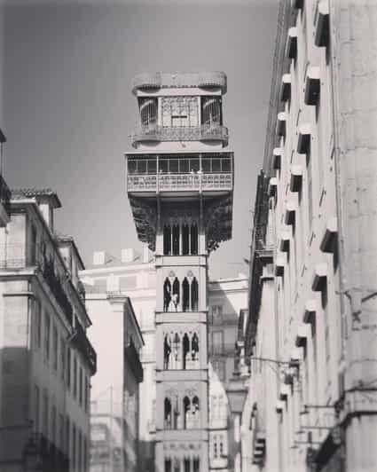 Lisbon's Roots: Tuk tuk experience throuth the Old Lisbon - The Experience in Detail