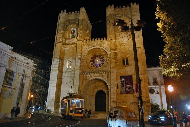 Live Fado Show with Traditional Dinner and Lisbon by Night - Final Thoughts