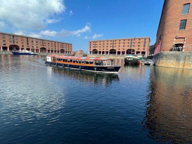 Liverpool: Albert Docks Sightseeing Cruise with Commentary - A Closer Look at the Experience