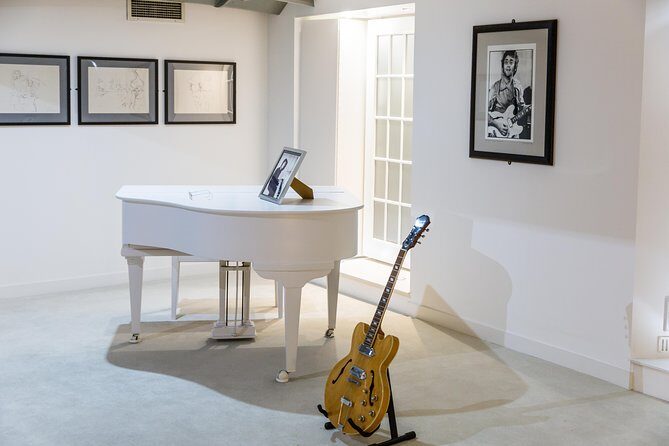 Liverpool and The Beatles Day Tour from London - Key Points