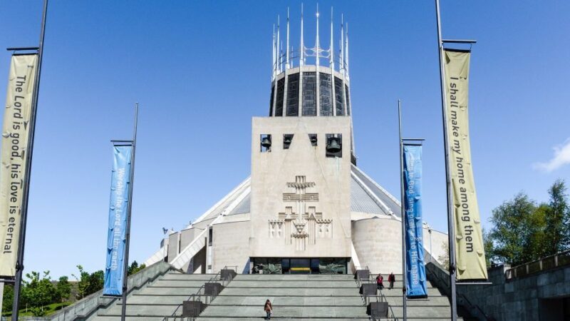 Liverpool: Best of Liverpool Sightseeing Private Taxi Tour - Who is This Tour Best For?