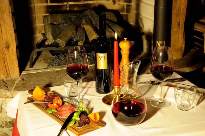 Livigno: 3-Course Lunch in a Mountain Hut with Wine - Key Points