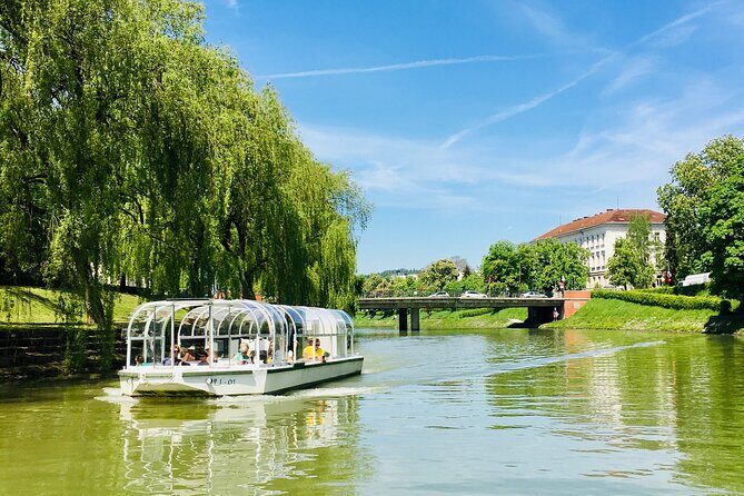 Ljubljana boat cruise and walking tour - Key Points