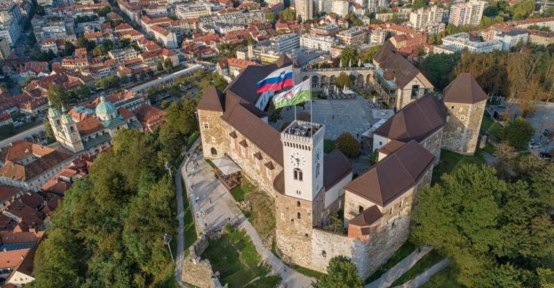 Ljubljana: Castle Entry Ticket with Optional Funicular Ride - Key Points