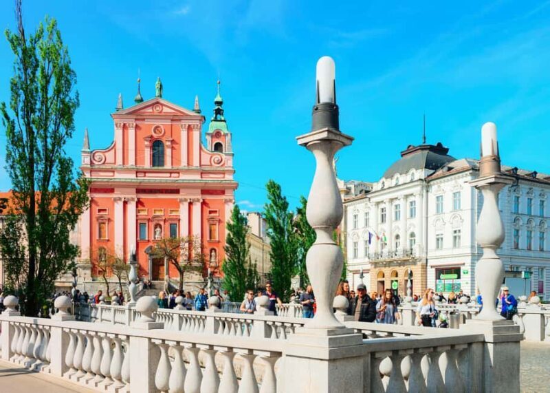 Ljubljana: Walking Tour and River Cruise - What to Expect from the Tour