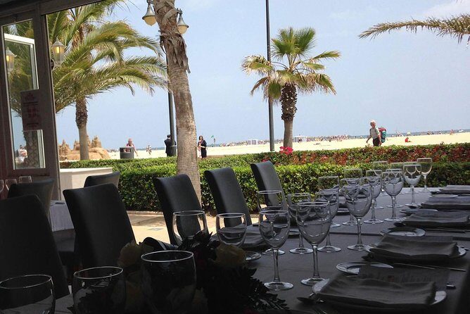 Lladro Factory Visit and Paella Lunch at the Beach - FAQs