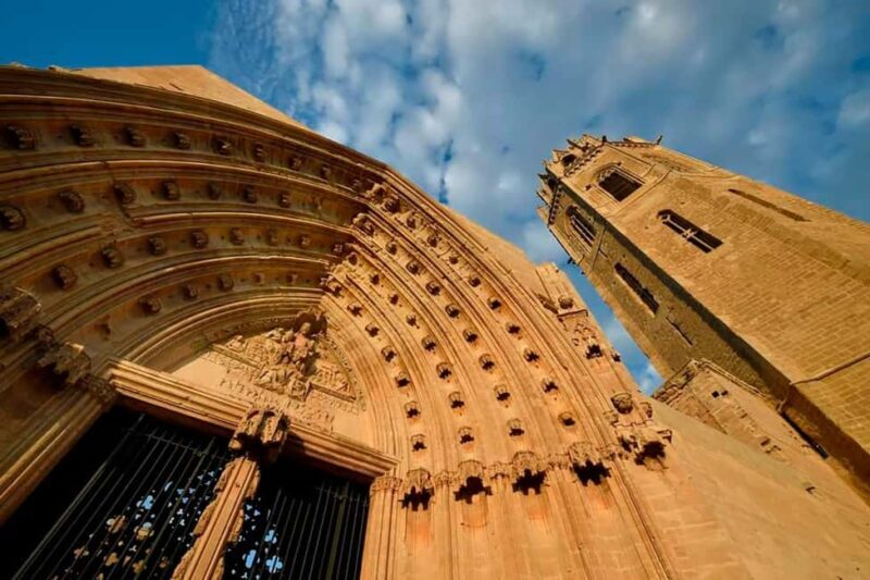 Lleida City Tour & La Seu Vella - Groups and Private Tours with an Official Guide - Key Points