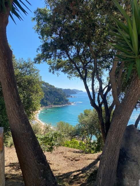 Lloret de Mar: Guided Sightseeing Tour in a 4x4 Vehicle - What You Can Expect from the Tour