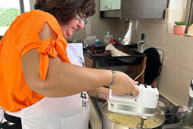 Local Flavors with Dionisis & Rania in Zakynthos - Group Size and Practical Details