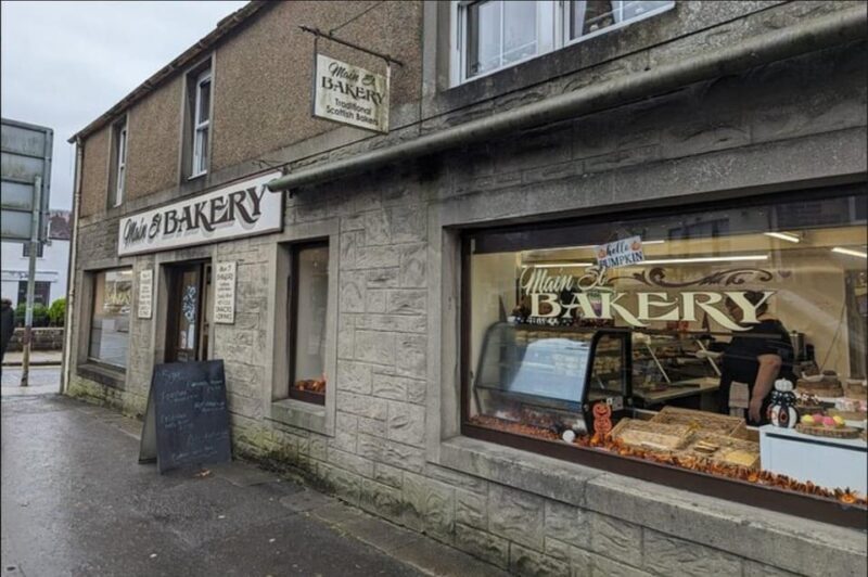 Loch Lomond Highland Cows Victorian Town Half-Day Tour - The Sum Up