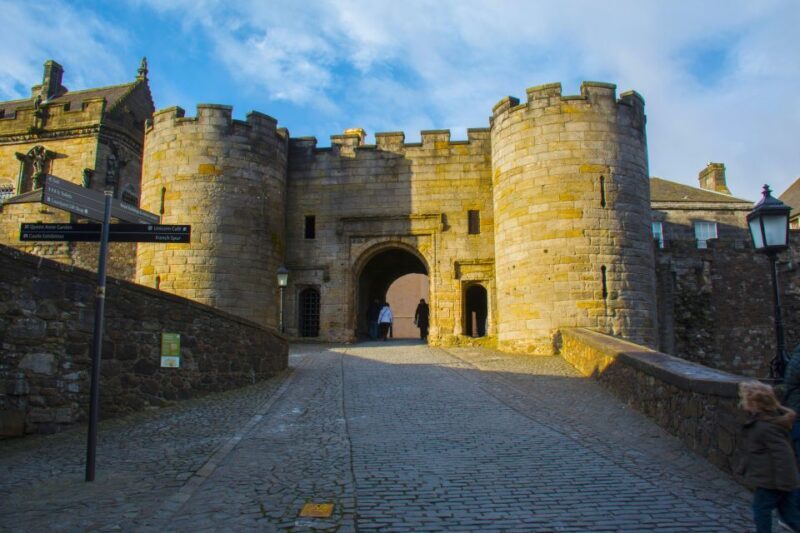 Loch Lomond, Highlands & Stirling Castle Tour from Edinburgh - FAQ: Your Questions Answered