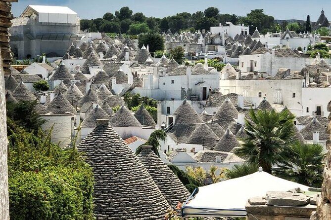 Locorotondo, Alberobello, Martina Franca departing from Taranto - Key Points