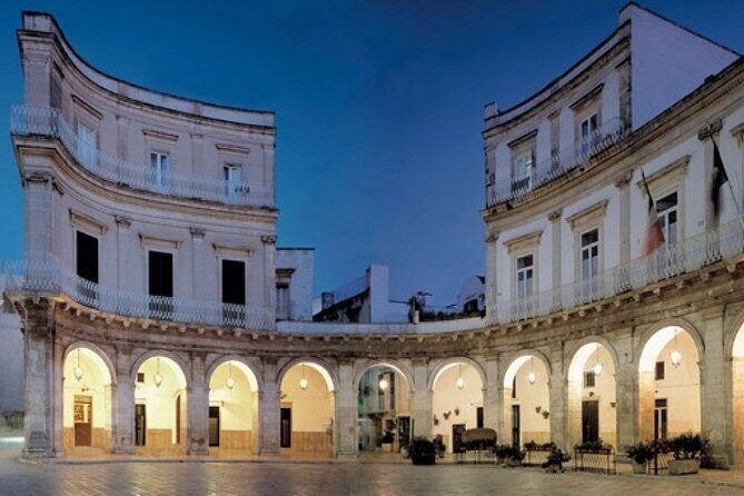 Locorotondo, Alberobello, Martina Franca departing from Taranto - Transport and Practical Details