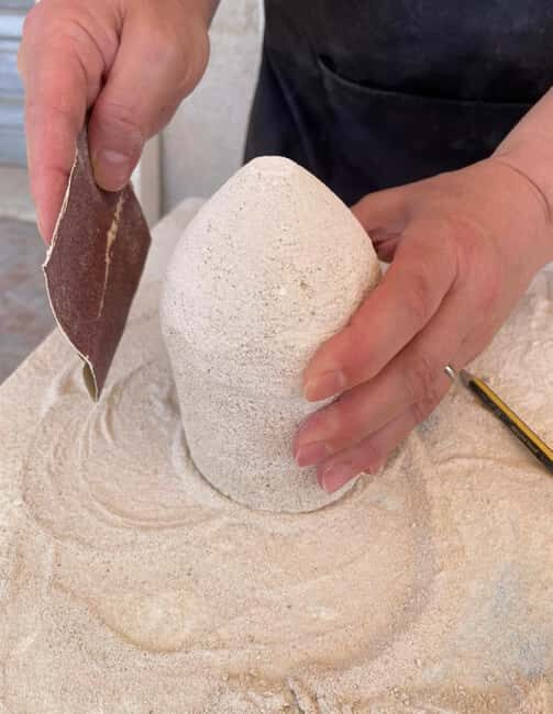 Locorotondo: Craft a stone souvenir with your own hands - The Value of the Experience