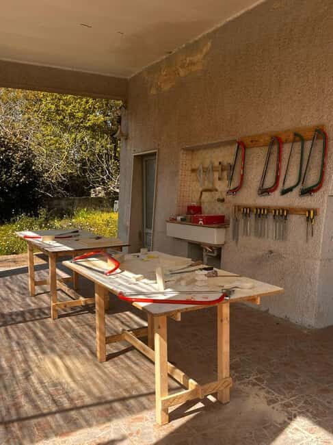 Locorotondo: Craft a stone souvenir with your own hands - FAQ