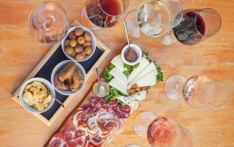 Locorotondo: Wine Tasting with Sommelier - Key Points