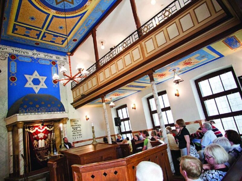 Lodz: Jewish Heritage Private Tour - Who Is This Tour Perfect For?