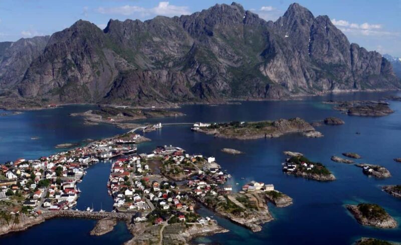 Lofoten Svolvær: Lunch cruise to Skrova & Henningsvær - Who Should Consider This Tour?