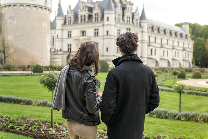 Loire Valley Castles Day Trip with Audio Guided Option from Paris - Key Points