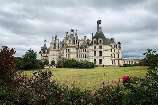 Loire Valley Castles Small-Group Day Trip from Paris - FAQ