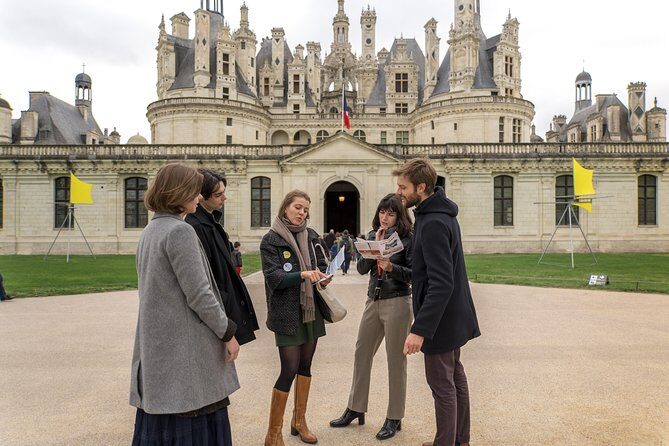 Loire Valley Castles Trip with Chenonceau and Chambord from Paris - FAQ