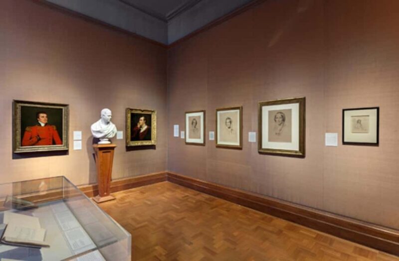 London: 3 Amazing London Art Galleries - Private Tour - Key Points