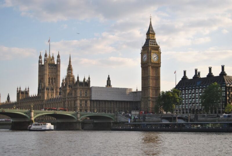London: 3-Hour Private Walking Tour - The Value of a Private Guide