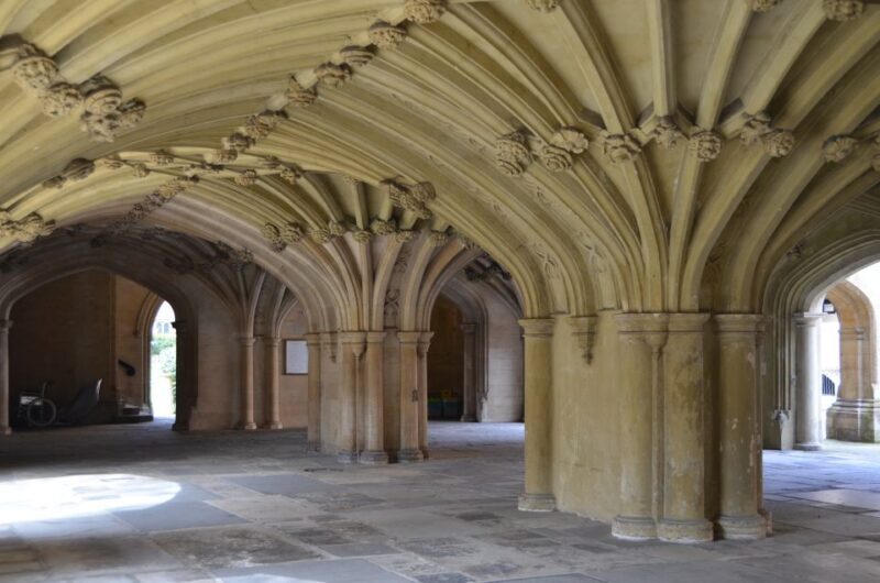 London: 4-Hour Secret Places Tour in a Black Cab - The Practical Aspects: What to Expect