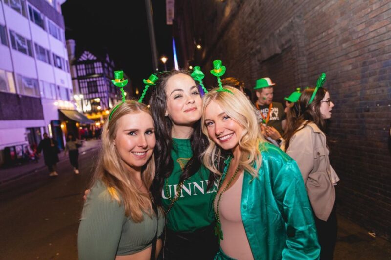 London: 4 Soho Nightclubs Crawl - What You Can Expect from the Soho Nightclub Crawl