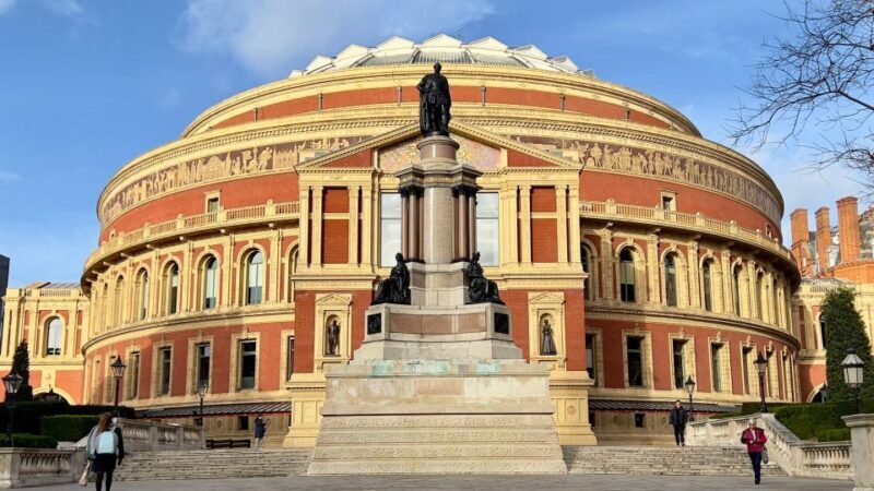 London: 5-Hour Private Tour with Pickup - FAQs