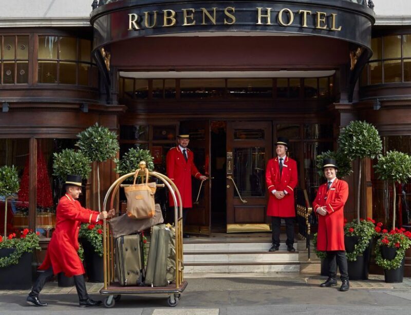 London: Afternoon Tea at The Rubens at the Palace - FAQ