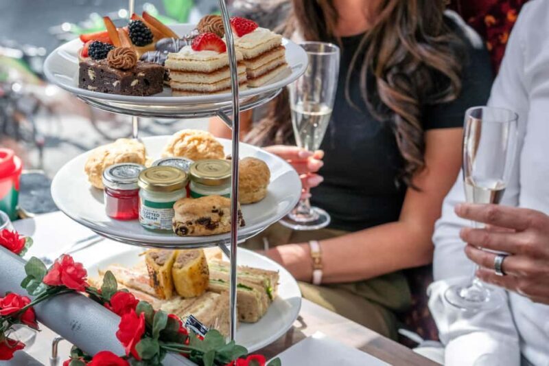 London: Afternoon Tea Bus Tour & London Eye Option - Key Points