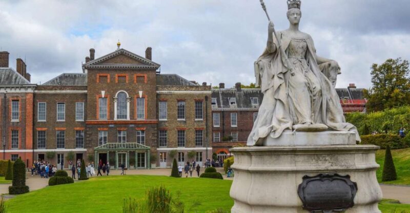 London Afternoon Tea, Fast-Track Kensington Palace Tickets - The Experience’s Suitability