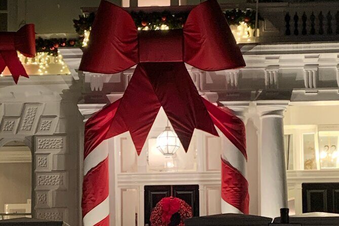 London Bespoke Black Cab Christmas Lights & Sights Private Tour - FAQ