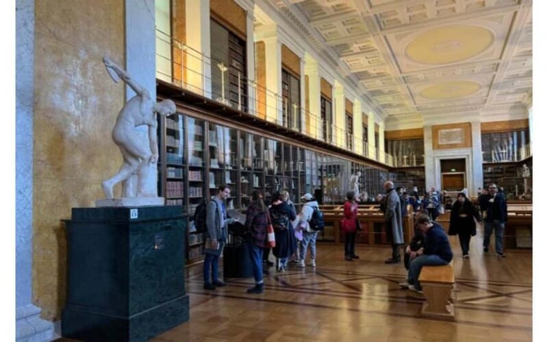 London: British Museum Private Tour with Historian Guide - The Experience of a Private Guided Tour