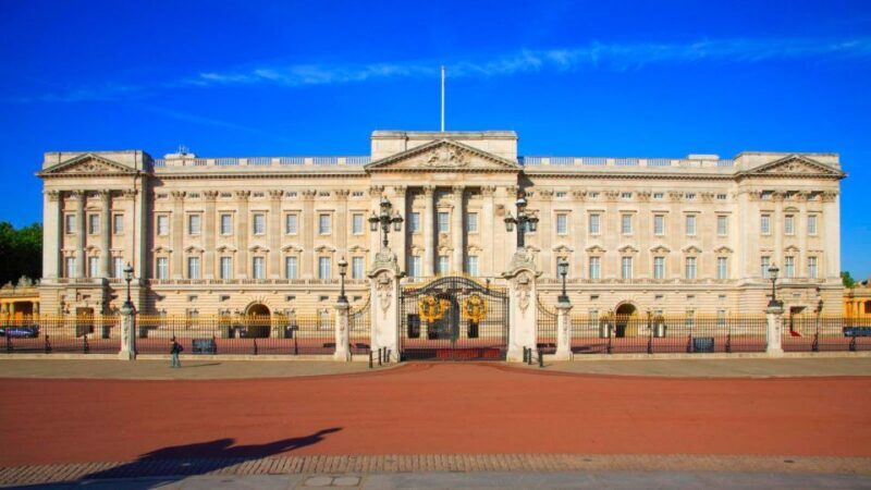 London: Buckingham Palace & Changing of the Guard Experience - Pricing & Value
