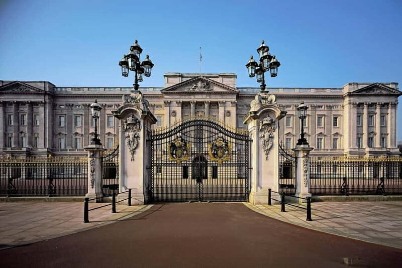 London: Buckingham Palace & Royal City Walking Tour - A Walk Through London’s Iconic Landmarks