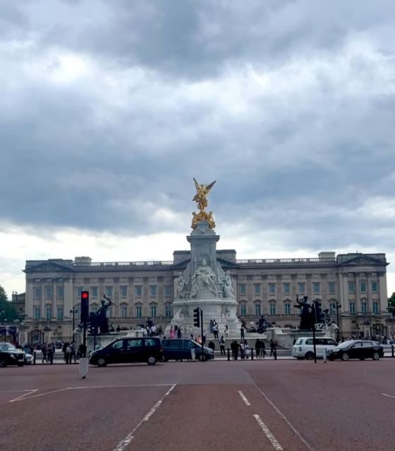 London: Buckingham Palace & Westminster Guided Walking Tour - Value for Money